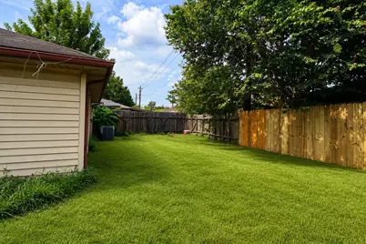 9207 Lynchester Drive, Houston, TX 77083 - Photo 12