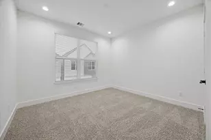 1848 W Tidwell Rd, Houston, TX 77091 - Photo 26