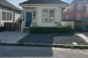 1914 24th St, Galveston, TX 77550 - Photo 4