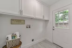 5470 Darnell St, Houston, TX 77096 - Photo 10