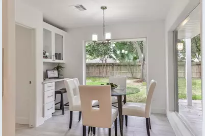 5470 Darnell Street, Houston, TX 77096 - Photo 6