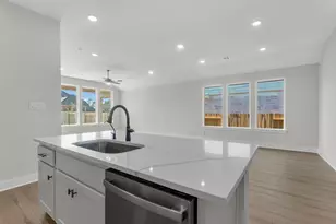 14951 Clover Mdw Ln, Montgomery, TX 77316 - Photo 4