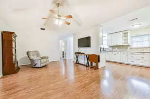 823 Townley St, Channelview, TX 77530 - Photo 4