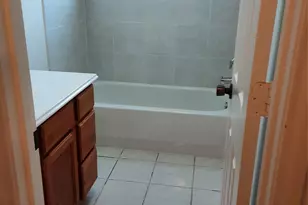 11827 Cape Hyannis Dr, Houston, TX 77048 - Photo 6