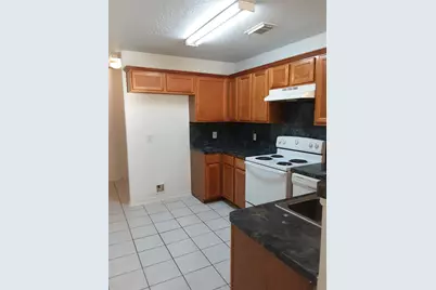 11827 Cape Hyannis Drive, Houston, TX 77048 - Photo 2