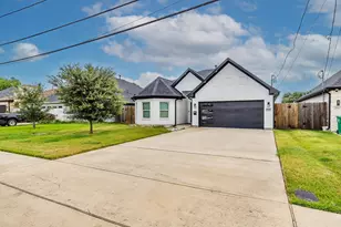 2309 Minnesota St, Houston, TX 77034 - Photo 2