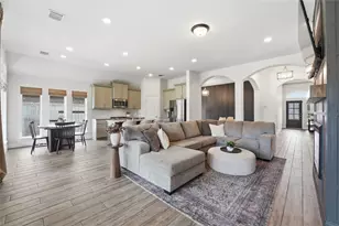2312 Olive Forest Ln, Manvel, TX 77578 - Photo 2