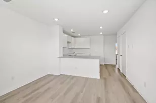 13178 Turret Bend Wy, Willis, TX 77378 - Photo 6