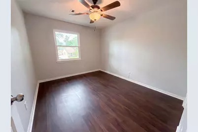 16121 Lakeview Drive, Jersey Village, TX 77040 - Photo 18