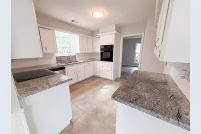 16121 Lakeview Drive, Jersey Village, TX 77040 - Photo 2