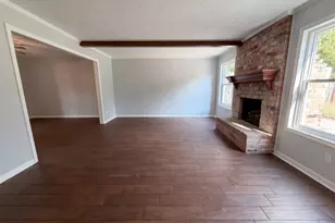 16121 Lakeview Dr, Jersey Village, TX 77040 - Photo 4