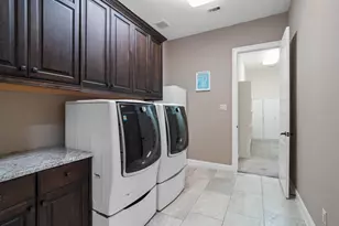 27527 Stonebrook Manor Ln, Katy, TX 77494 - Photo 30