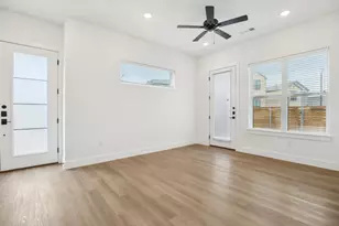 1601-301 Mustang Dr, Marble Falls, TX 78654 - Photo 6