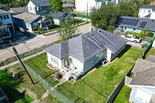 1110 Mathis St, Houston, TX 77009 - Photo 8