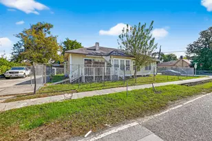 1110 Mathis St, Houston, TX 77009 - Photo 4