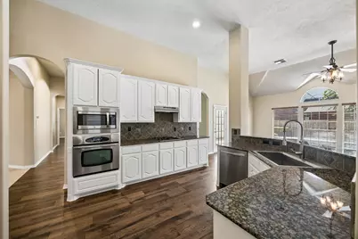 1007 Longdraw Drive, Katy, TX 77494 - Photo 12