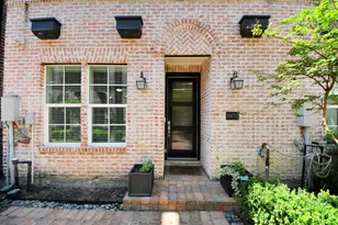 6072 Kansas St, Houston, TX 77007 - Photo 4
