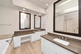 6072 Kansas St, Houston, TX 77007 - Photo 46