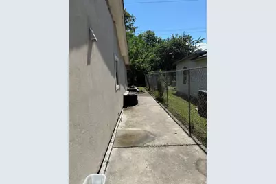 1002 Grenfell Lane, Houston, TX 77076 - Photo 8