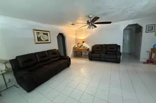 1002 Grenfell Ln, Houston, TX 77076 - Photo 4