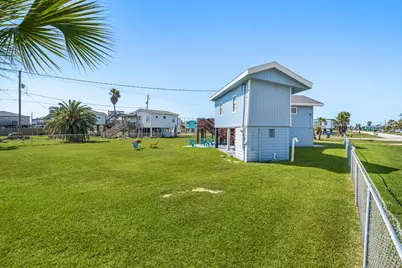 219 Fort Velasco Drive, Freeport, TX 77541 - Photo 28