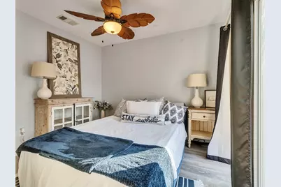 7121 Avenue P 1/2, Galveston, TX 77551 - Photo 4