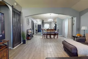 315 Crosby Village Dr, Crosby, TX 77532 - Photo 4