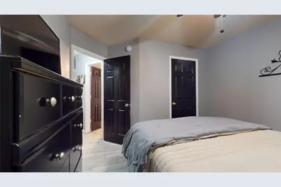 315 Crosby Village Drive, Crosby, TX 77532 - Photo 14