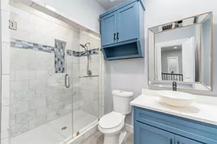 9495 Jutland Rd, Houston, TX 77033 - Photo 4