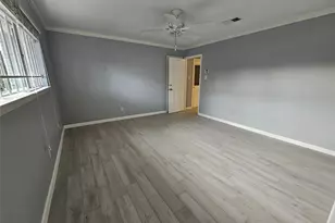 2502 Knoll St, Houston, TX 77080 - Photo 18