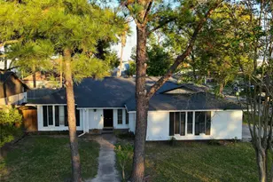 2502 Knoll St, Houston, TX 77080 - Photo 2