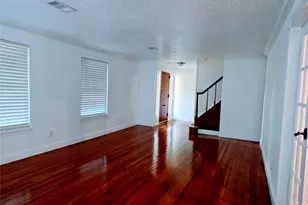 1802 Oaks Dr, Pasadena, TX 77502 - Photo 6