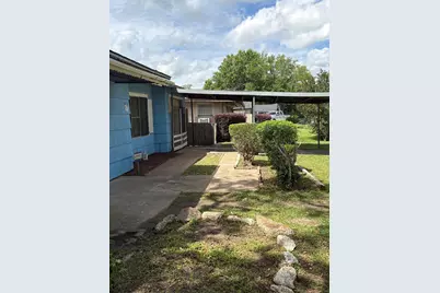 5914 Ridgeway Drive, Houston, TX 77033 - Photo 2