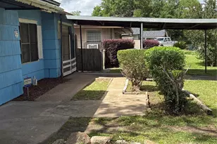 5914 Ridgeway Dr, Houston, TX 77033 - Photo 2