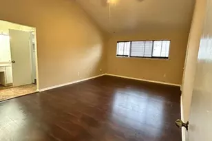 8351 Ariel St, Houston, TX 77074 - Photo 8