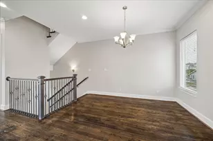 1105 E 27th St, Houston, TX 77009 - Photo 8