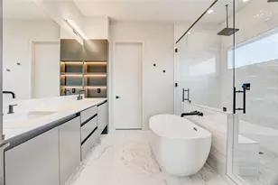 1116 Peden St, Houston, TX 77006 - Photo 32