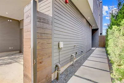 1116 Peden Street, Houston, TX 77006 - Photo 2