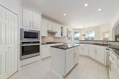 4806 Sanderford Court, Katy, TX 77494 - Photo 12