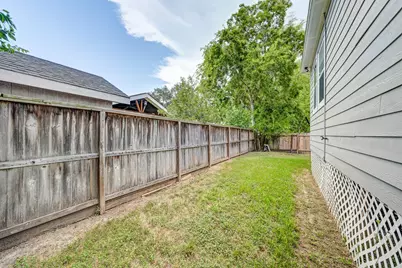4927 E Ridge Creek Drive, Houston, TX 77053 - Photo 36
