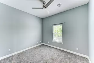 4927 E Ridge Creek Dr, Houston, TX 77053 - Photo 28