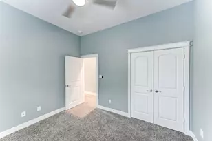 4927 E Ridge Creek Dr, Houston, TX 77053 - Photo 30