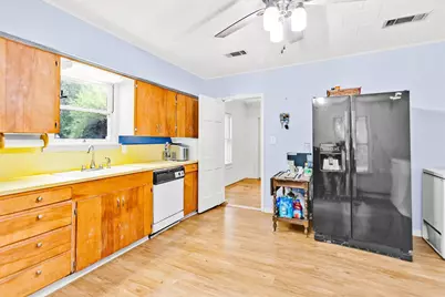 1720 18th Street, Huntsville, TX 77340 - Photo 14