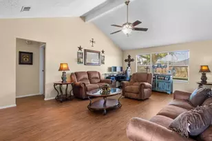 9739 Rustic Rock Rd, La Porte, TX 77571 - Photo 6