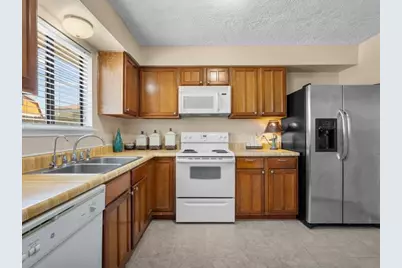 9739 Rustic Rock Road, La Porte, TX 77571 - Photo 12