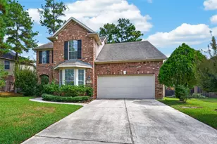 93 S Rocky Point Cir, Spring, TX 77389 - Photo 2