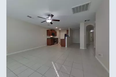 680 Totem Trail Drive, La Marque, TX 77568 - Photo 2