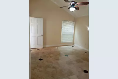 13935 Hollowgreen Drive, Houston, TX 77082 - Photo 14
