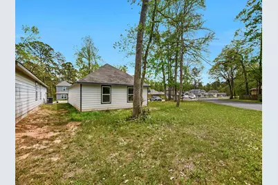 24617 Pools Creek Way Way, Huntsville, TX 77320 - Photo 14
