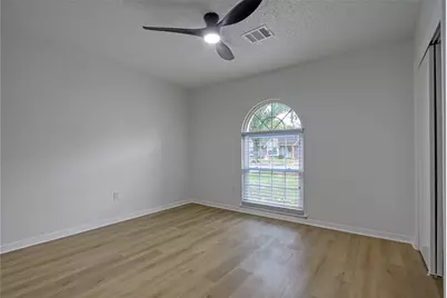 5802 Chrystell Lane, Houston, TX 77092 - Photo 10